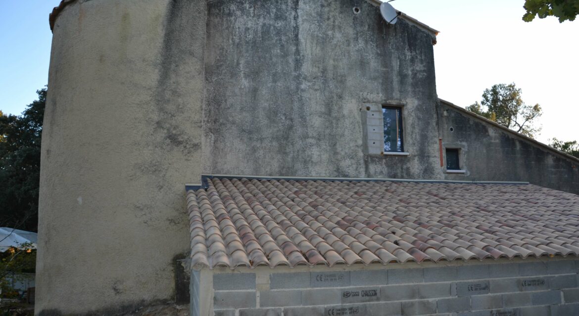 Ravalement de façade complet à Mornas (84)