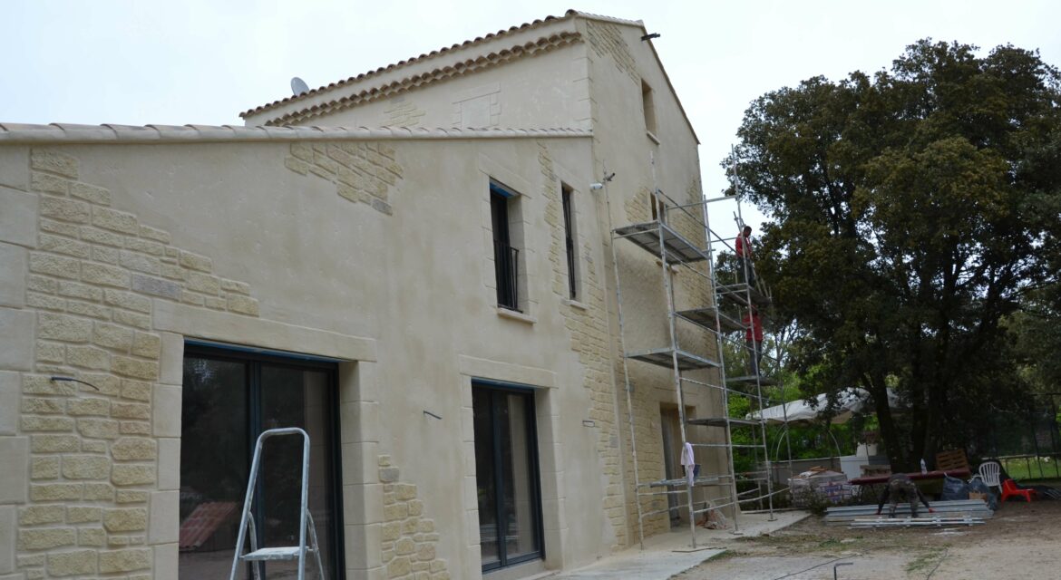 Ravalement de façade complet à Mornas (84)