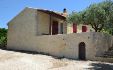 après enduit effet pierre à gigondas